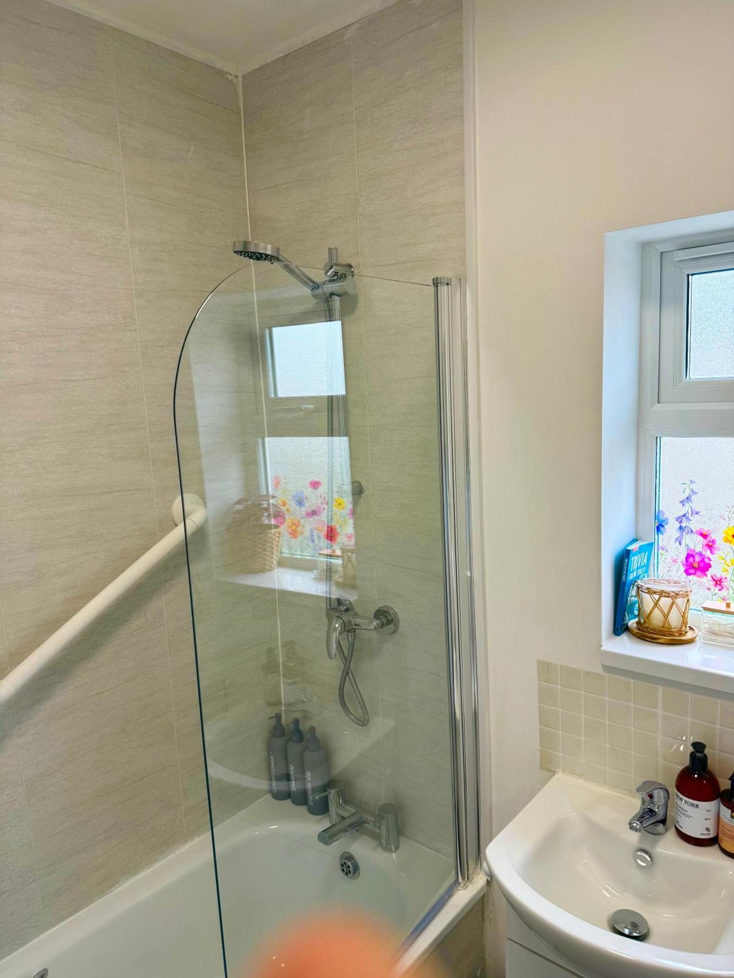 Stay-K-Belfast Cosy Entire House 10 Mins From City Centre Buitenkant foto